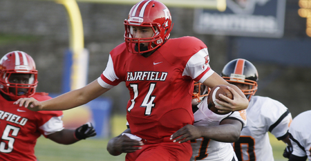 Fairfield's Hunter Krause runs the ball. 