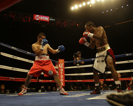 Champion Boxing | Sports Photography